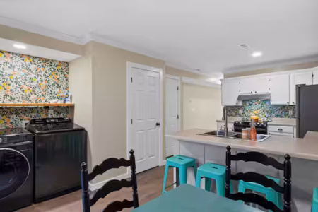 e72f4284 b37b 417a 8188 4fe1df731750