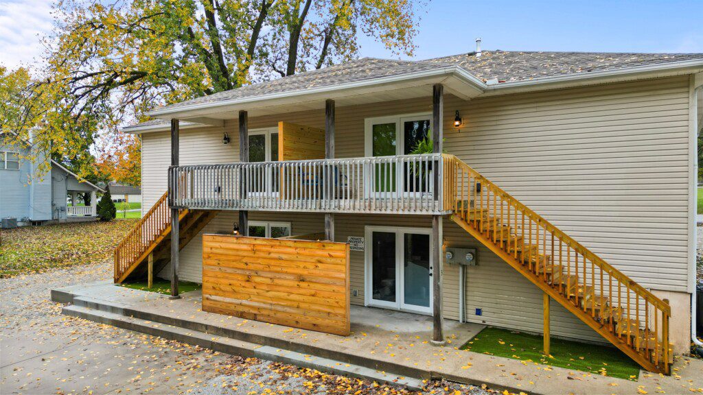 1cc81b903da144b79a5f4fbae902ad8d LargeOriginal.jpg