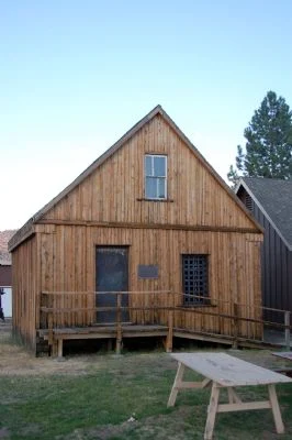 OLD LOG HISTORIC SITE
